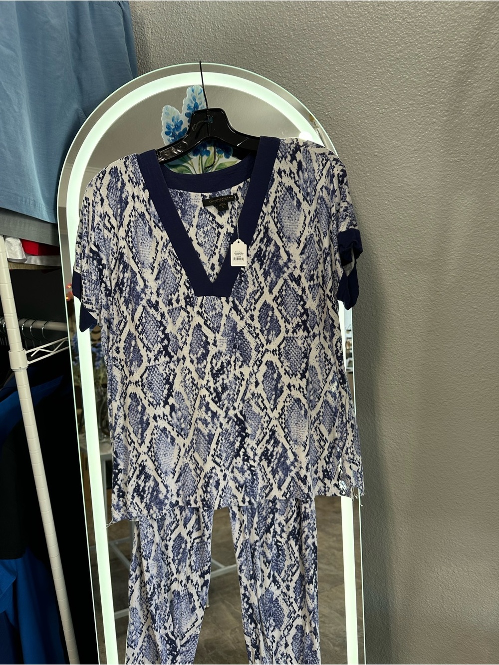 Donna Karan Blue and White Snake Print Pajama Set